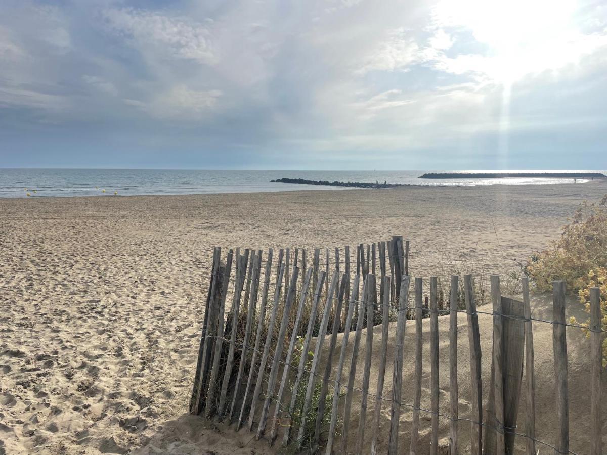 Studio Face A La Mer 4 Couchages - Gratuits Piscine Tennis Et Un Parking Prive Rare Et Tres Utile - Vue Magnifique Sur La Mer - Agreable En Toutes Saisons Ile Des Pecheurs - La Brigantine - Emplacement Et Vue Rares Au Cap D'Agde Exteriér fotografie